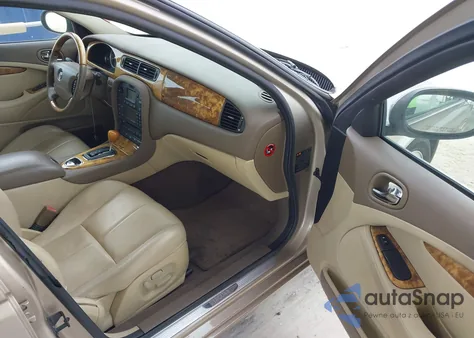 2005 Jaguar S-Type 3.0L V6 из США, поврежденный, VIN SAJWA01T15FN18463